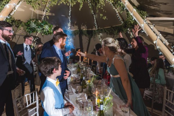 bridge house barn kibworth wedding