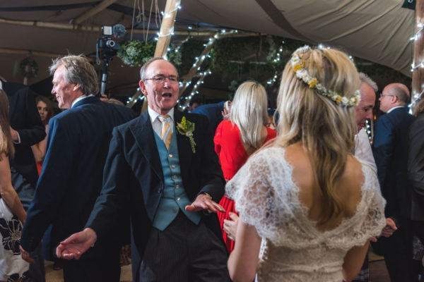 bridge house barn kibworth wedding