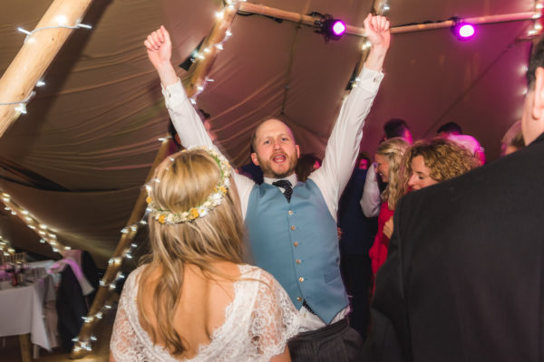 bridge house barn kibworth wedding