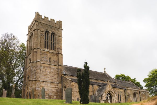 bridge house barn kibworth wedding