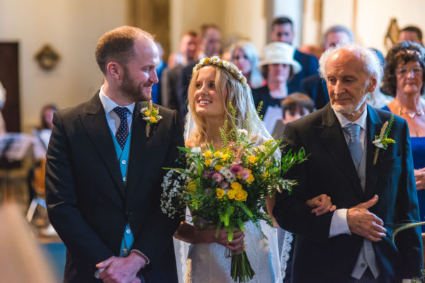 bridge house barn kibworth wedding