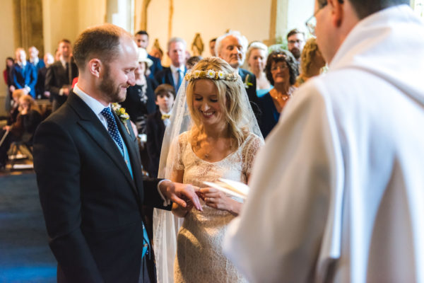 bridge house barn kibworth wedding