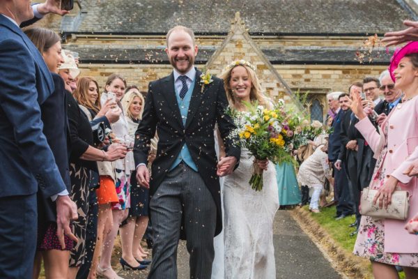 bridge house barn kibworth wedding