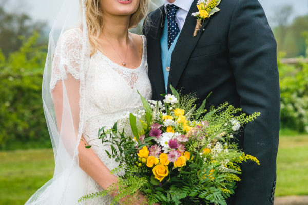 bridge house barn kibworth wedding