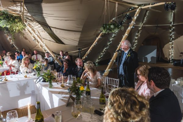 bridge house barn kibworth wedding