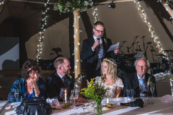 bridge house barn kibworth wedding