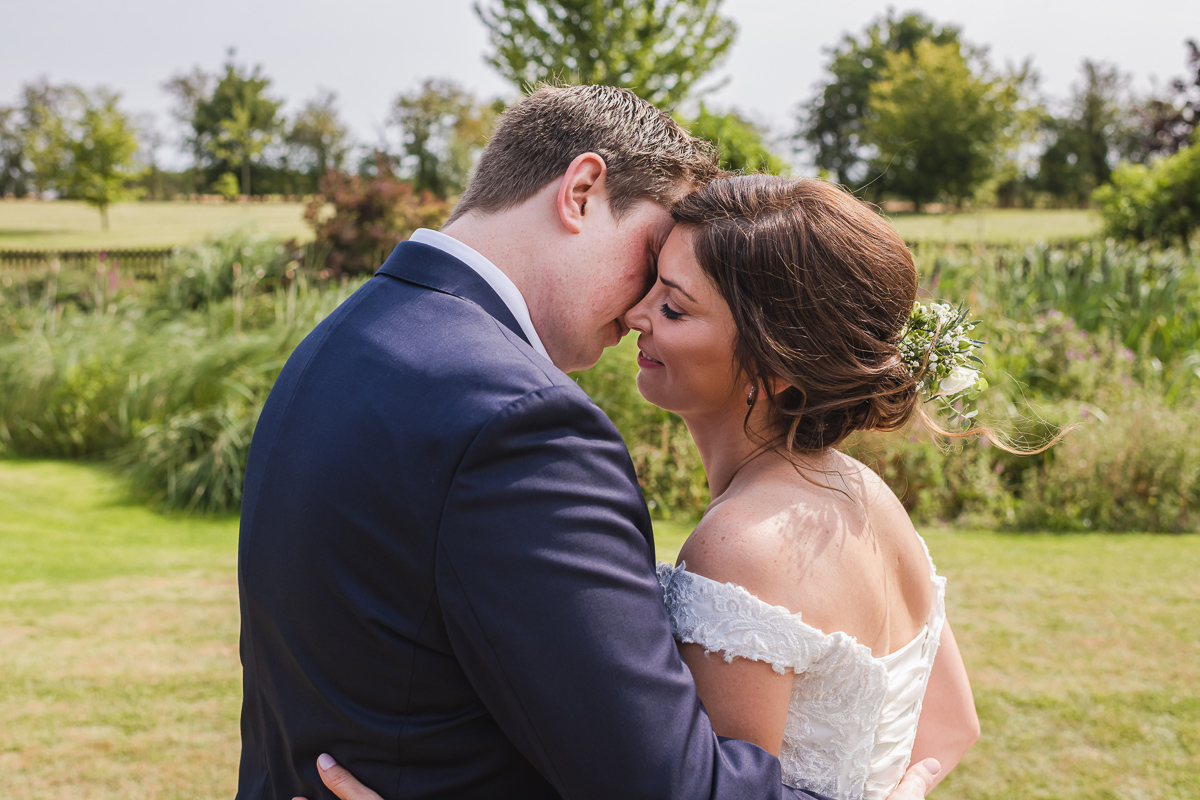 The Priory Hertfordshire wedding – Serap & Jon